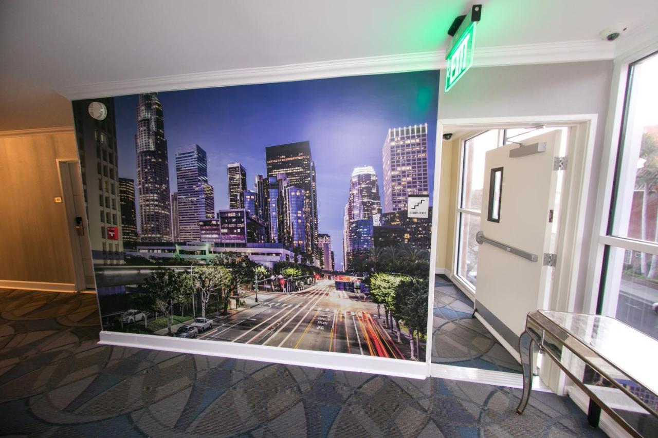Metropolitan Inn & Suites Λος Άντζελες Εξωτερικό φωτογραφία